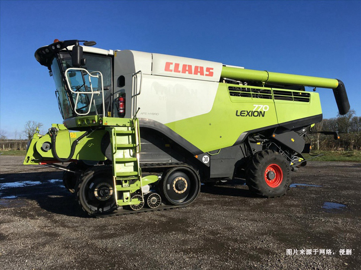 進口德國聯合收割機報關費用到天津代理舊設備案例