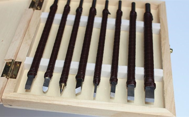 鎢鋼刀進口代理清關(guān)公司需準(zhǔn)備哪些清關(guān)資料 鎢鋼刀進口代理清關(guān)公司