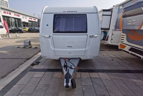 進(jìn)口拖掛式房車代理清關(guān) 上海進(jìn)口拖掛式房車代理清關(guān)_副本.jpg